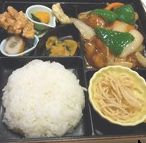 上海楼　日替わり弁当.jpg